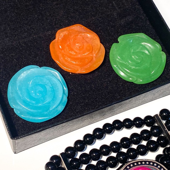 HSN Onyx Stretch Bracelet with Interchangeable 4-in-1 Magnetic Carved Roses - Picture 7 of 14